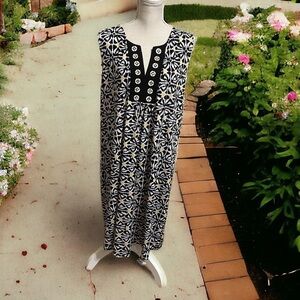 Ruby rd sleeveless dress, bodice bead adornments. Sz 1x